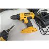 Image 9 : Qty 4 DeWalt Tools - DCF620 Drywall Screwgun, DC750 Drill/Driver, Charger, etc