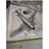 Image 5 : 241 - Douglas Dc-3 Authentically Scaled Die Cast Metal