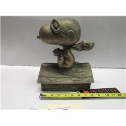 252 - Peanuts Collection Austin Sculpture Snoopy