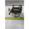 Image 1 : 274C - Vintage Penn Peer No 209 Fishing Reel