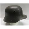 Image 4 : 428 - WWII German M16 Steel Helmet