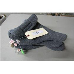 701 - 5pc Pistol Socks