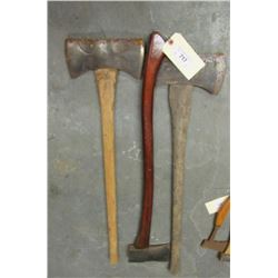 717 - 3pc Axes