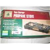 Image 3 : 740 - Propane Stove And Hamburger Broilers