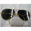 Image 3 : 748 - Authentic Vintage Ray Ban Aviators 
