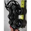 Image 4 : 832 - 2 Sets Of Binoculars In Cases
