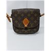Image 1 : Louis Vuitton Monogram Canvas Crossbody Bag