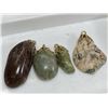 Image 1 : Lot of 4 Polished Stone Pendants
