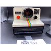 Image 2 : Vintage Polaroid Camera in Good Condition