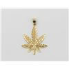 Image 1 : 10K Yellow Gold Hemp Pendant