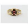 Image 1 : 10k Yellow Gold Garnet Ring