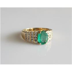 18K Yellow Gold Emerald and Diamond Ring