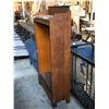 Image 2 : ANTIQUE OAK CARVED BOOKCASE