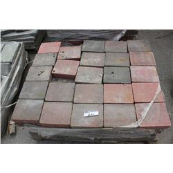 PALLET OF PAVING STONES