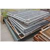 Image 1 : PALLET LOT OF METAL FENCE PIECES