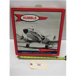 Humble Douglas Dc-3 Die Cast Replica Plane