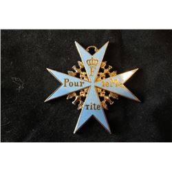 WWI Pour Le Mrite, Blue Max