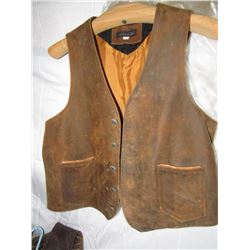 2 Men's Leather Vests Size Large
