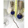 Image 2 : 4pc Vintage Glass Lamps And Clear Glass Shades