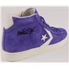 Image 1 : MAGIC JOHNSON SIGNED CONVERSE SUEDE BASKETBALL SHOE ( BECKETT COA)