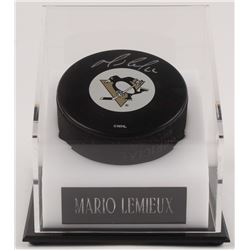 MARIO LEMIEUX SIGNED PENGUINS HOCKEY PUCK