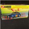 Image 2 : CORGI VOLKSWAGEN 1300 MOTOR SCHOOL CAR #401