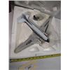 Image 5 : 241 - Douglas Dc-3 Authentically Scaled Die Cast Metal