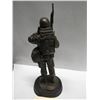 Image 5 : 374B - Resin Military Soldier Sculpture