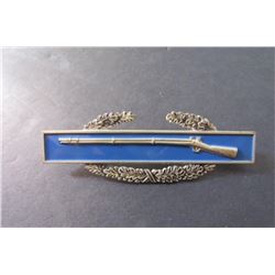 607 - WWII Combat Infantry Badge