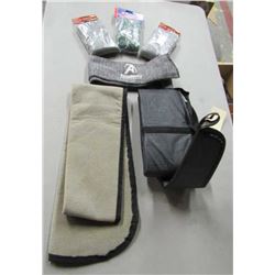 708 - 6pc Gun Socks And Rifle Cases