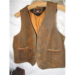 812 - 2 Men's Leather Vests Size Large