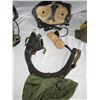 Image 5 : 824 - Group Lot Of Vintage Military Memorabilia
