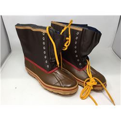 Mens Rubber Insulated Boots- Size 10