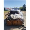 Image 1 : TRAILER WITH CONTENTS 9FT X 5.7FT *NO REGISTRATION, MUST HAVE TOWED BY PROFESSIONAL TOW  COMPANY*
