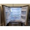 Image 3 : SAMSUNG FRENCH DOOR FRIDGE BOTTOM FREEZER MODEL RF263BEAESR/AA 70" X 36"
