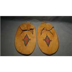 Northern Cheyenne bead trimmed moccasins, brain tanned, Northern Cheyenne Reservation, MT  LN 26
