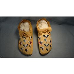 Ute moccasins, beaded front