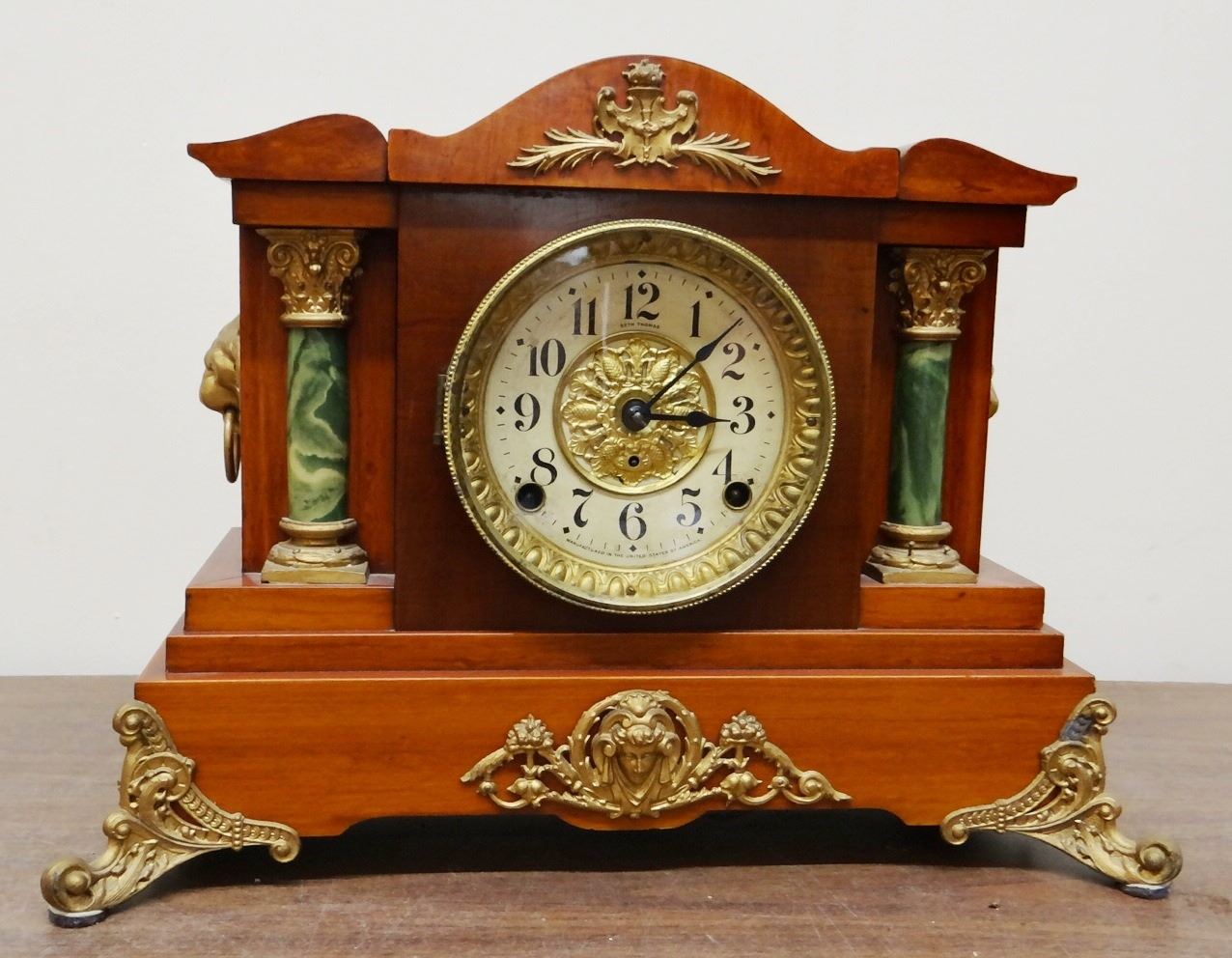 Seth Thomas Adamantine mantle clock, working condition