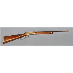 Win. 1894 short rifle, .32 W. S., 22" 1/2 oct 1/2 rd bbl., bright bore, 1/2 mag button, special sigh