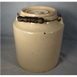Stoneware preservative jar & lid, 1/2 gal., w/orig. bale handle, unmarked, nice cond.