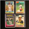 Image 1 : TOM SEAVER/ DAVE WINFIELD BASEBALL CARD LOT