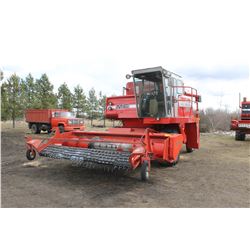 MASSEY FERGUSON 550 WESTERN SPECIAL COMBINE