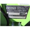 Image 6 : B - SHULTE GIANT 2500 3 BATT HYDRAULIC ROCK PICKER