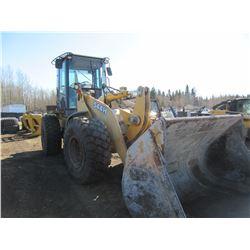 JOHN DEERE 544H LOADER