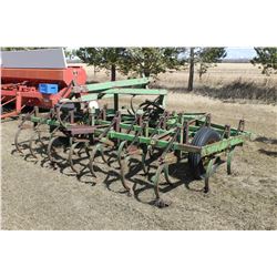 JOHN DEERE 15' VIBRA-SHANK CULTIVATOR