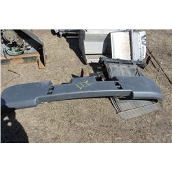 ALUMINUM TRUCK STEP, MUD FLAP HANGERS, PLASTIC BUMPER