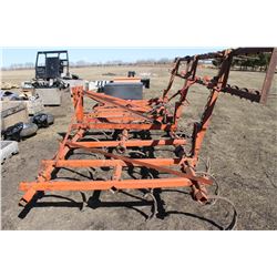 VIBRASHANK 15' - 3 PT CULTIVATOR