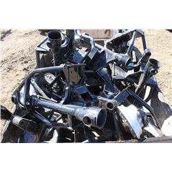 PALLET OF 12 PLUS REAR SWING ARM ASSEMBLIES (BLACK) FOR SUZUKI 800