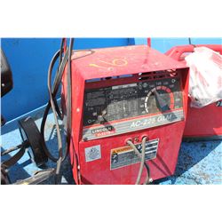 LINCOLN AC225-61 WELDER