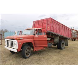 APPROX 1975 GRAIN TRUCK